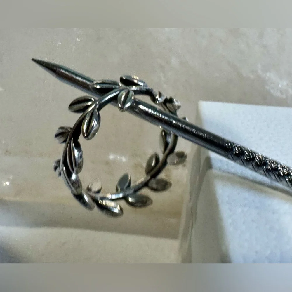 Authentic Retired Pandora Laurel Wreath Ring S925 Size 8.5 - Picture 6 of 12